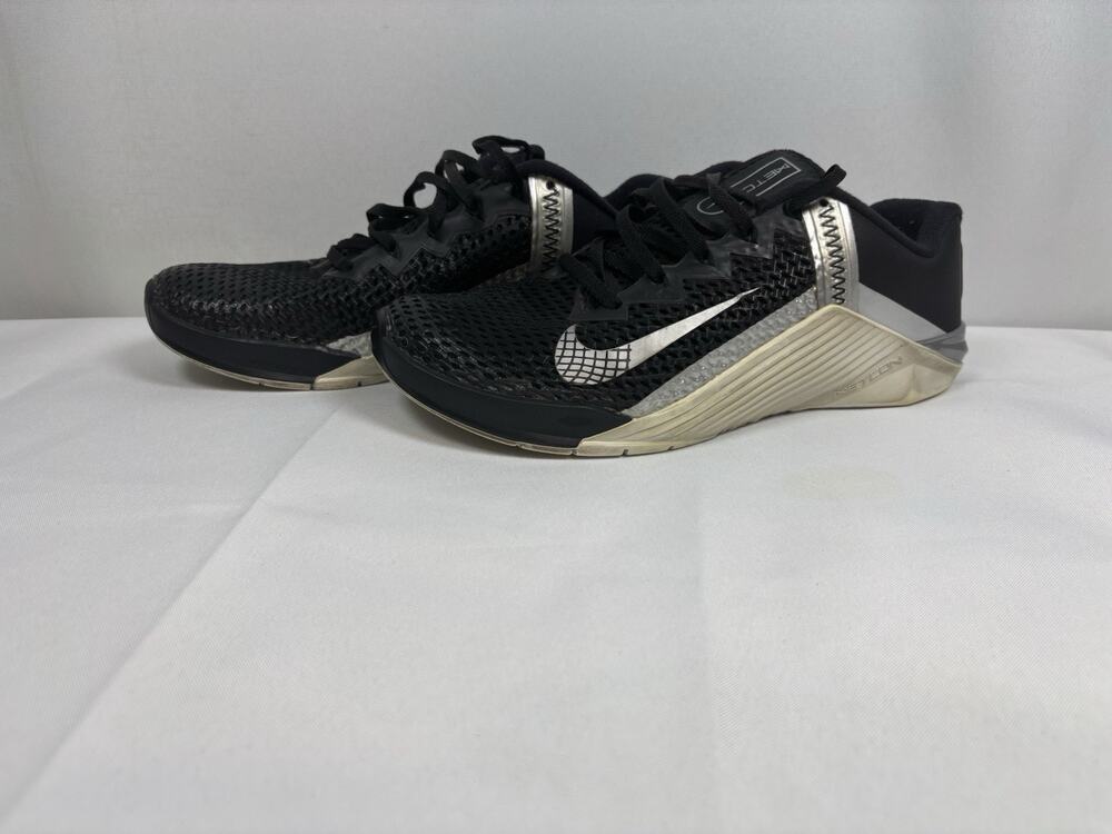 Nike Metcon 6 Training Shoes Black Silver Women’s Size 7.5 CrossFit Gym AT3160